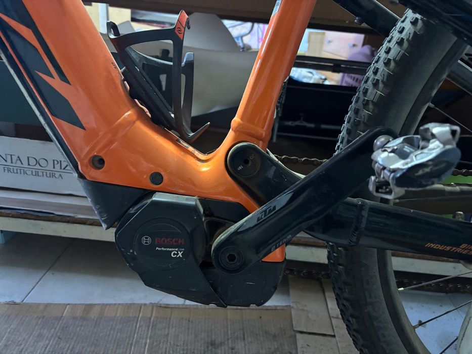 Bicicleta KTM Macina Chacana