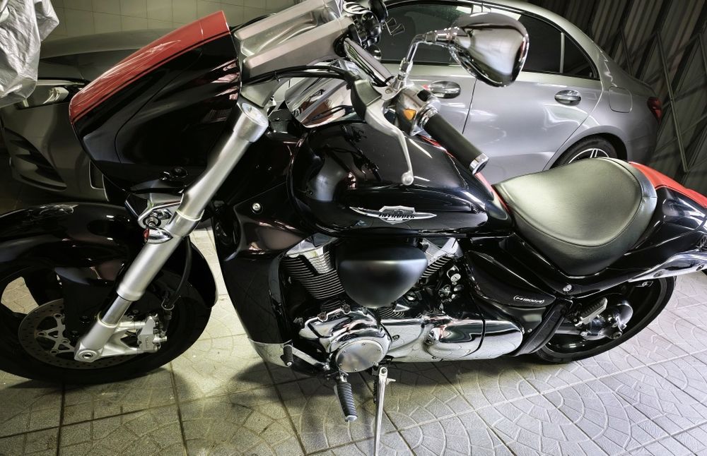 Suzuki.Intruder.1800.VZR