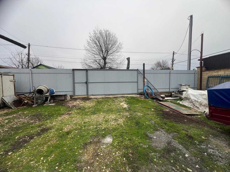 «Дім, де життя починається з усмішки. Заїжджайте — і створюйте  кіно!»