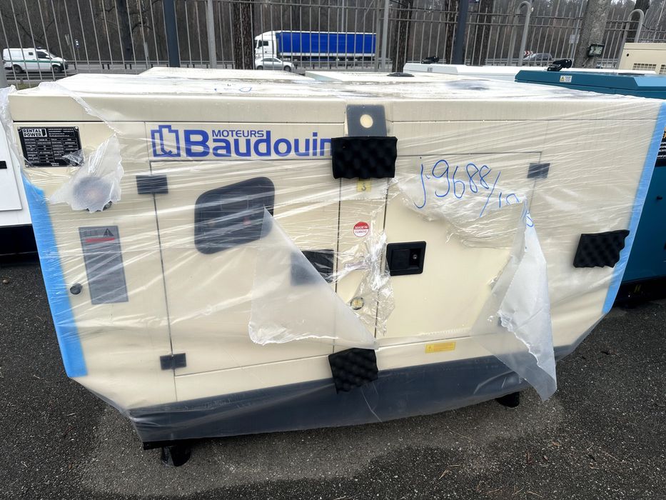 Генератор TMG TMGB-35 (28 кВт) на базі двигуна BAUDAUIN 35 кВа