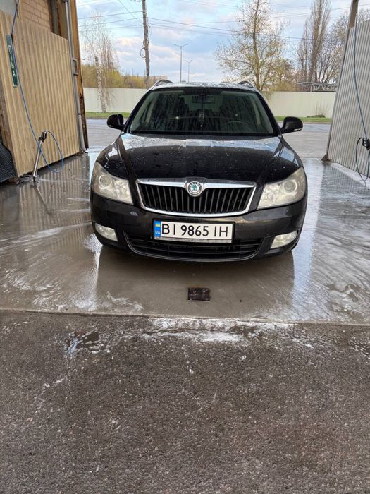 Продам шкоду октавию а5 2012