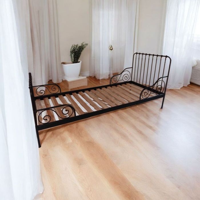 Łóżko IKEA Minnen rosnij ze mną 2 szt.