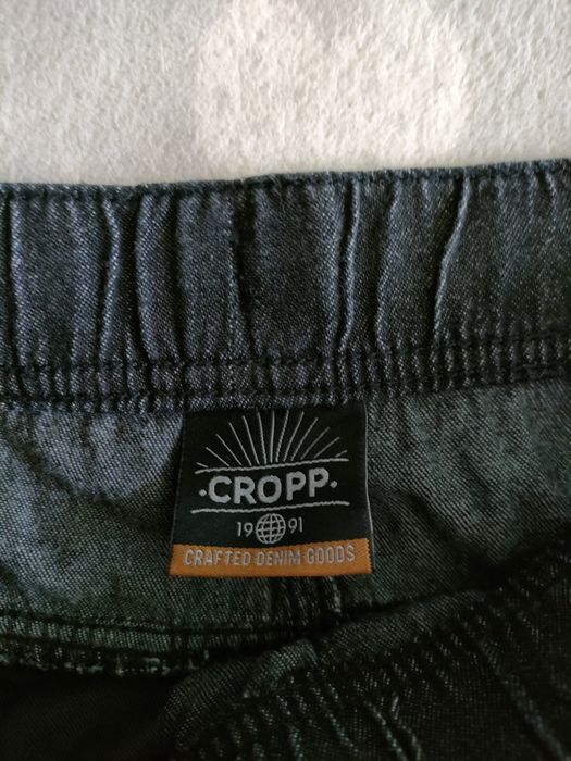 Spodnie jeansowe krótkie jogger męskie rozm. 28