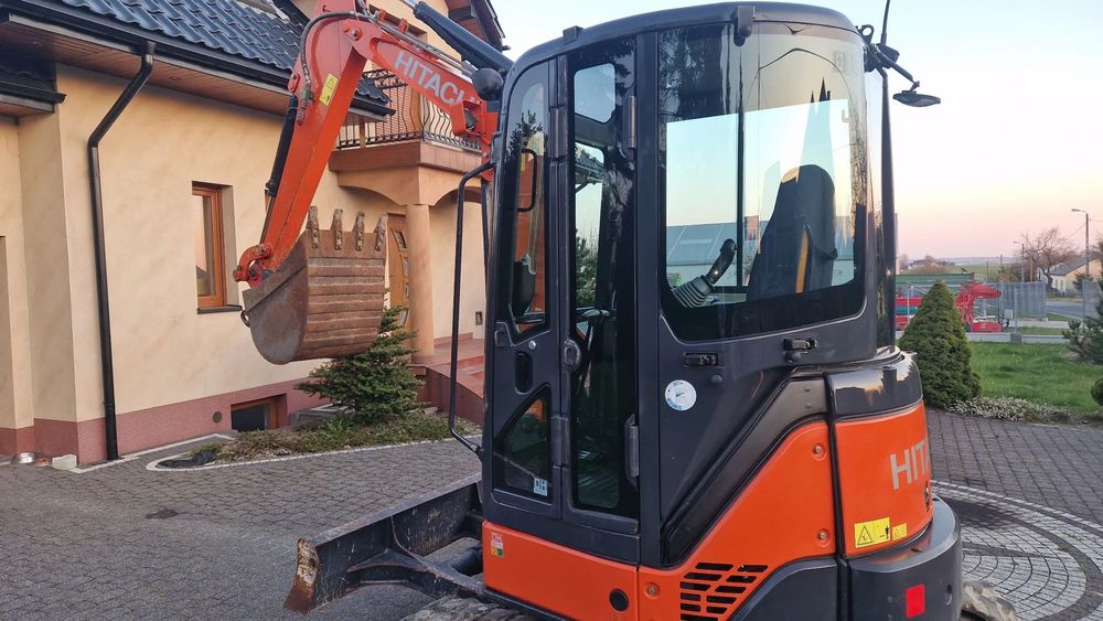 Hitachi ZX33U-3 CLR. Minikoparka  Takeuchi Bobcat JCB Kubota Wacker