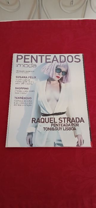 Revista Penteados Moda de  2011