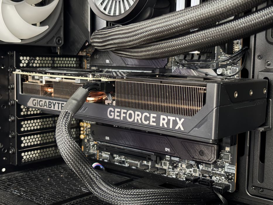 RTX 5070 Gigabyte Windforce OC SFF 12G - Gwarancja 2028