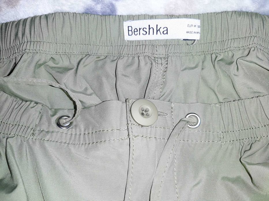 Calças cargo Bershka
