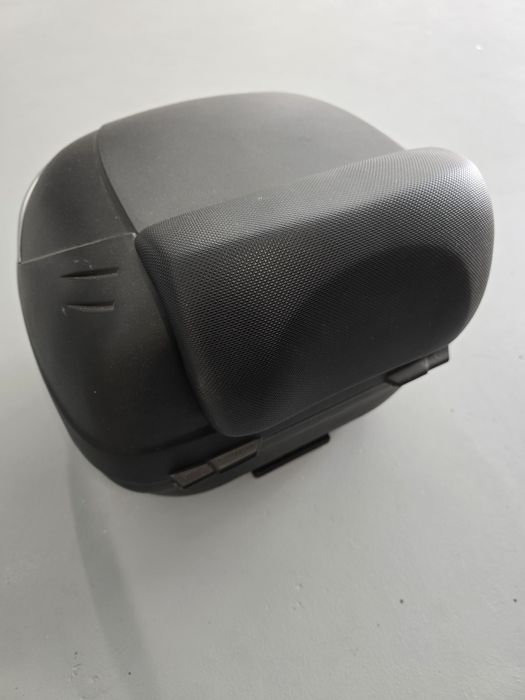 Mala Shad SH29 nova com suporte para a moto