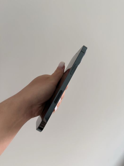 Iphone 12pro на 128gb