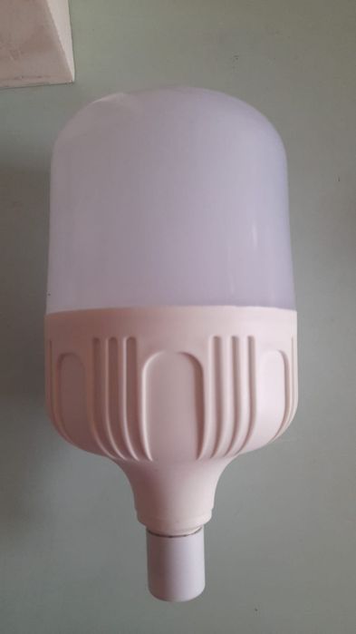 Світлодіодна лампа e.LED.lamp.HP.E27.50.6000 від E.NEXT.
