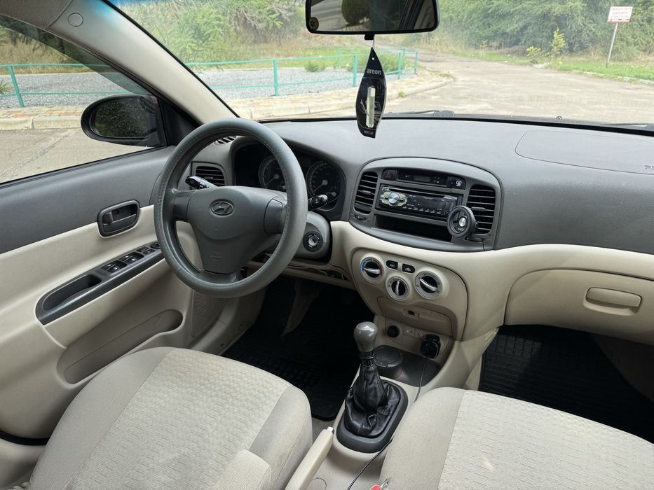 Hyundai Accent 2008 год