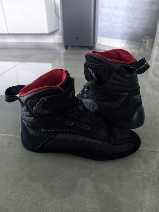 Buty motocyklowe SHIMA EXO VENTED – rozmiar 45 – bardzo lekkie i przewiewne