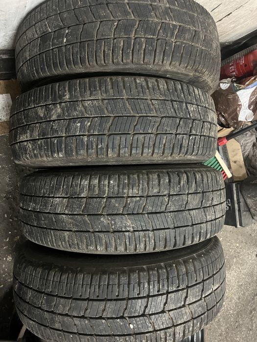 Opony zimowe dostawcze - Kleber Transpro 4s - 195/70r15c - 2022