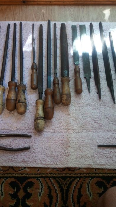 Продам напильники,разной формы.