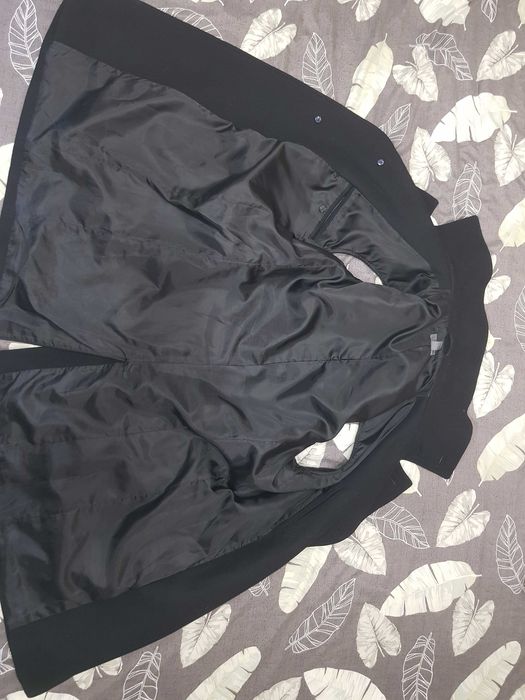 Стильна, тепла жилетка Н&М