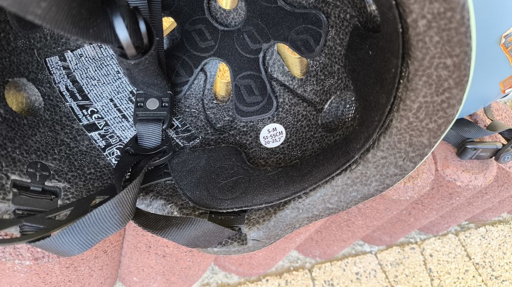Kask Scoot and ride S/M 51-55 cm