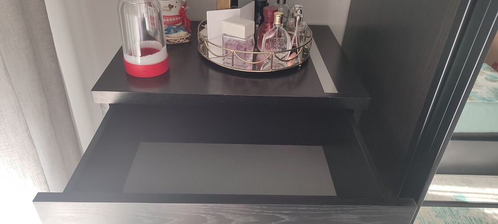 Quarto de casal  em ótimo estado