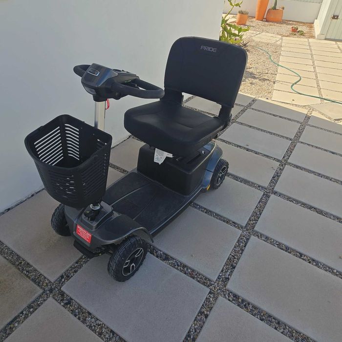 Pride Revo 2.0 Heavy Duty Convertable Mobility Scooter