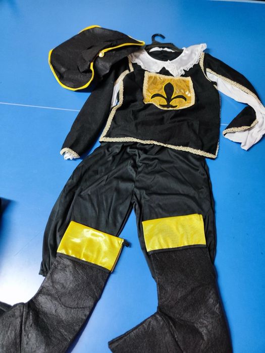 Fato de carnaval mosqueteiro