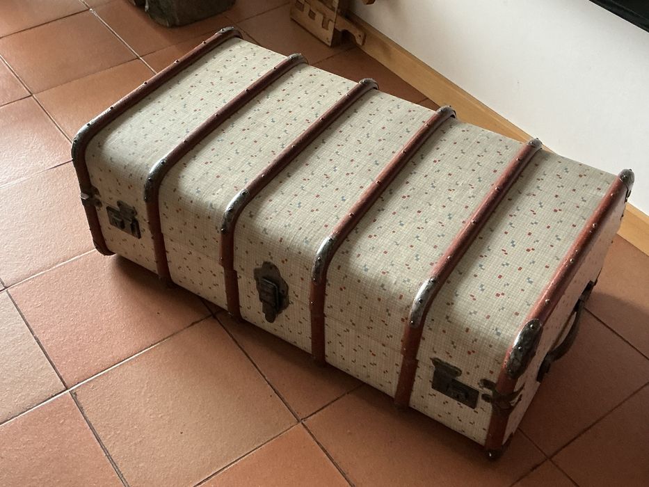 Mala de porāo/ baú