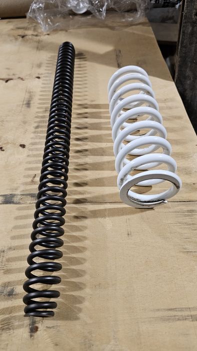 Бу стокові пружини Beta Xtrainer 2022