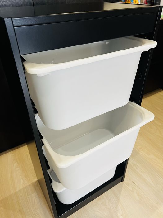 Стелаж для іграшок від ІКЕА