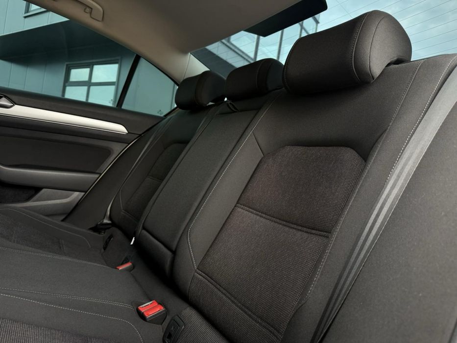 VOLKSWAGEN PASSAT 2016 VIN WVWZZZ3CZGE121687 фото оголошення 18 з 20