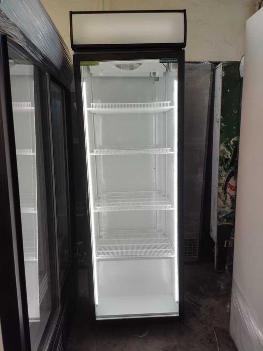 Холодильна шафа вітрина шкаф однодверний пивний UBC Dynamic Coal!