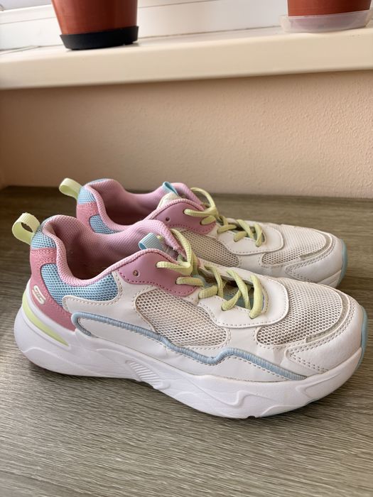 Кросівки легкі літні Skechers