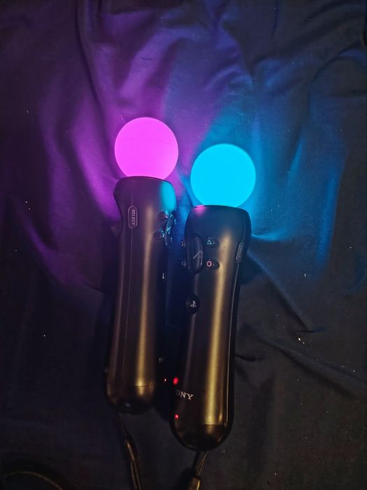 Konsola ps3 slim 500 GB + pady+move+kamera+gry