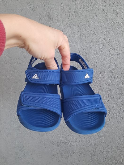 Sandały Adidas r. 25