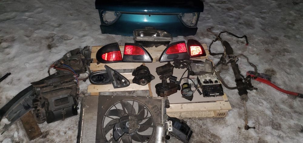 Продам радіатор охолодження Renault Megan 1, 1.6 benz