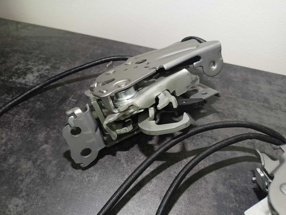 Замки капоту BMW 3 series G20 G21