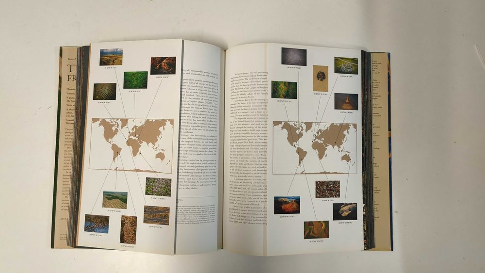 Livro “ The Earth From the Air” - Yann Arthus-Bertrand
