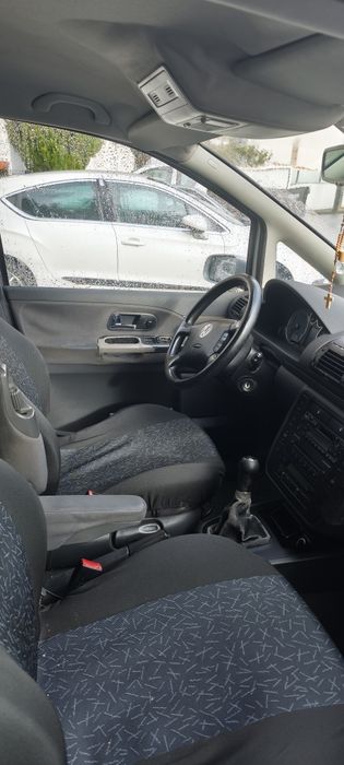 VW Sharan 2003 / 130cv - caixa 6 velocidades