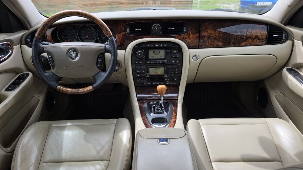 Jaguar XJ8 4.2 V8