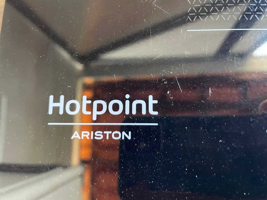 À venda: Placa de indução Hotpoint HQ2960S NE – 59 cm – 125€