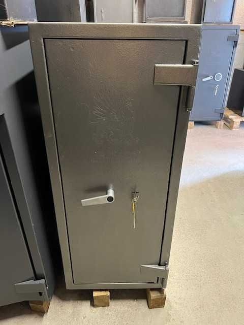 Сейф Гріфон вегнезламотревкий 2 клас