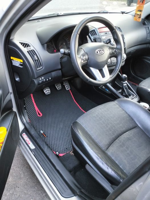 KIA ceed універсал