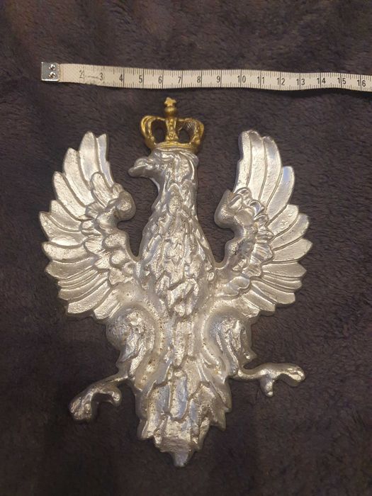 Orzeł w koronie figurka