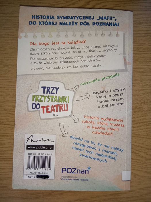 Trzy przystanki do teatru