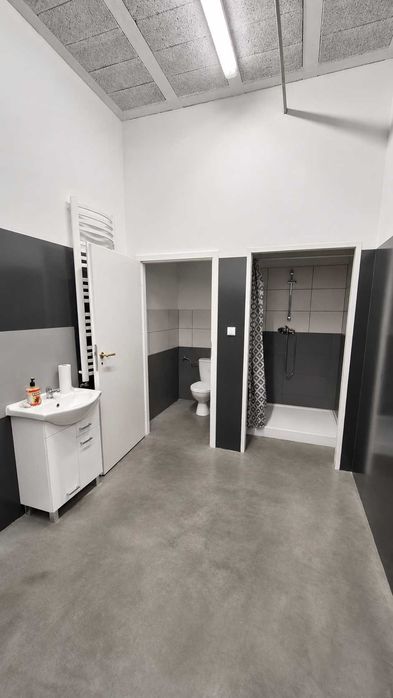 Nowoczesna Hala Magazynowo-Biurowa 330 m² - wynajem