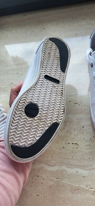 Sneakersy Lacoste 38