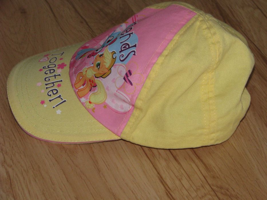 Czapki z daszkiem dla dziewczynki Hello Kitty r. 52 3-5 lat