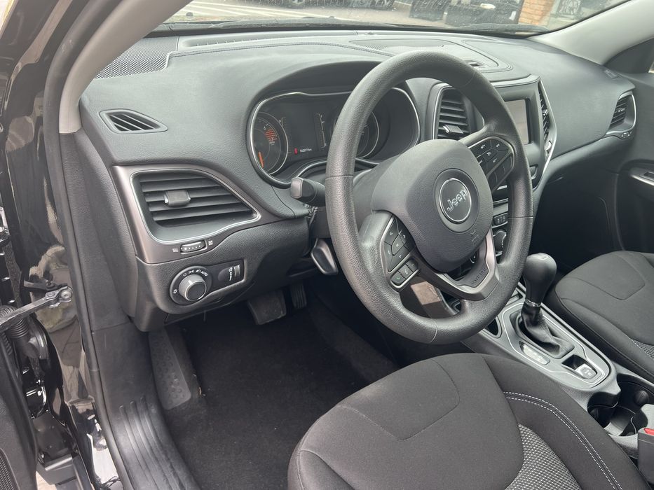 Автомобіль Jeep Cherokee 2020 Сша 2.4 Передній привод