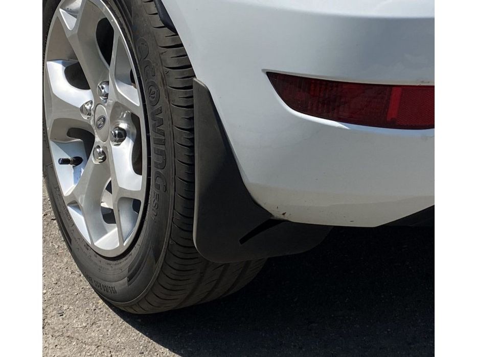 Ford Fiesta 2013-2017 гг. Брызговики (4 шт)