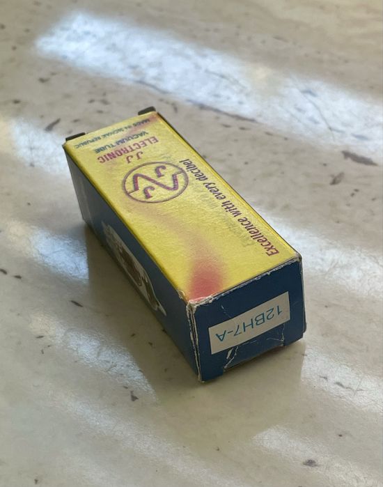 Радіолампа JJ Electronic 12BH7-A (нова)