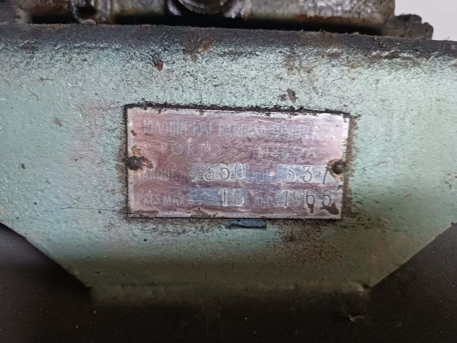 Compressor 350lt - ano 1965 a trabalhar perfeitamente