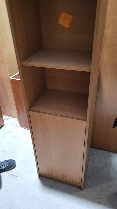 Столи. Крісла.Тумби.Офісні меблі.Стільці.