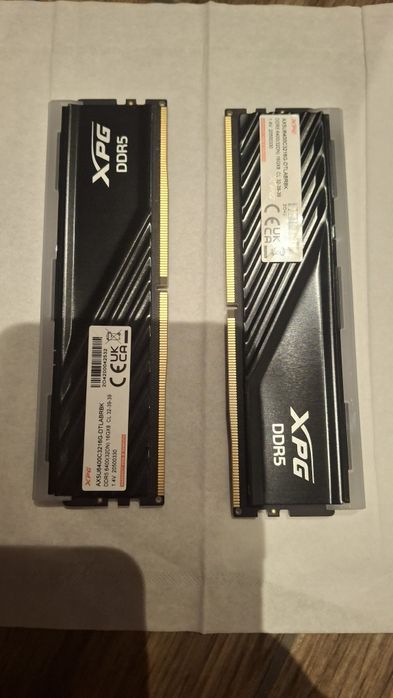 Pamięć RAM Adata RGB DDR5 32GB 2x16 6400 Cl32